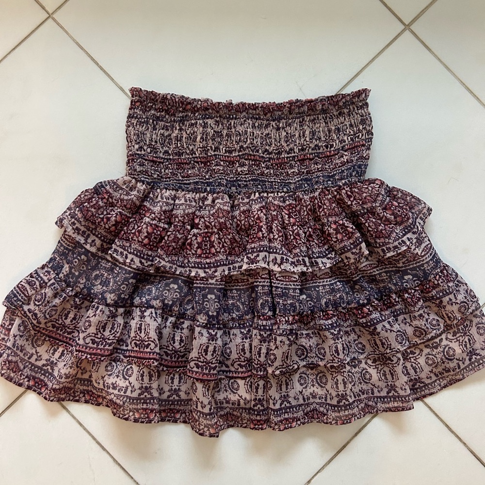 Purple pattern skirt! Size: S with Smocked waistband